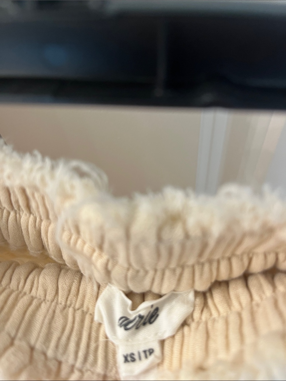 Linen Shorts - Picture 3 of 4